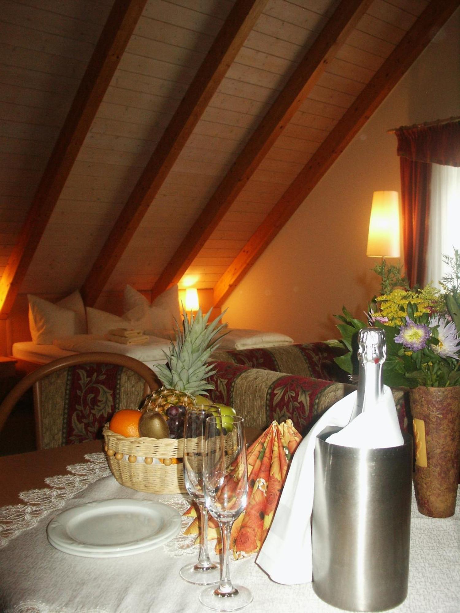 Landhotel Rittersgruen Breitenbrunn  Exterior photo